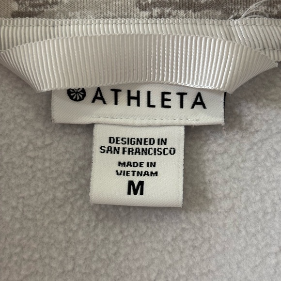 Athleta Triumph Grey Camo Full Zip Fleece Lined Hoodie Jacket Women’s M Cozy - Picture 8 of 14